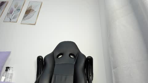 Snapshot of _molly_rosse_ chatting on July 18, 2026, 11:58 am _molly_rosse_ online show from July 18, 2026, 11:58 am