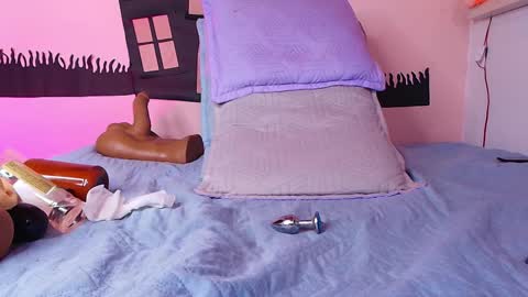 MORGAN CELESTE online show from October 16, 2025, 7:59 pm