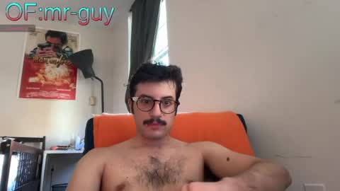 Snapshot of _mrguy_ chatting on April 11, 2026, 8:46 pm _mrguy_ online show from April 11, 2026, 8:46 pm
