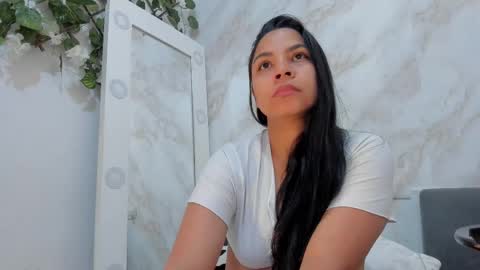 Snapshot of _nanny_1 chatting on September 26, 2025, 11:53 pm Nanny online show from September 26, 2025, 11:53 pm