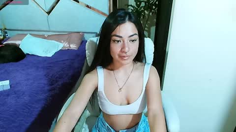 Snapshot of _natashaa19 chatting on December 12, 2024, 9:51 am Natasha Rodriguez independent model online show from December 12, 2024, 9:51 am