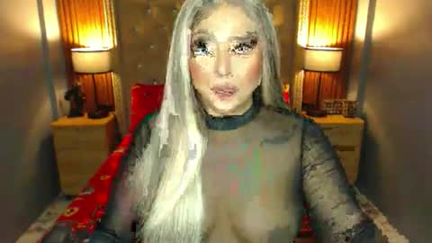 _natashacooper_ online show from December 21, 2025, 5:31 pm