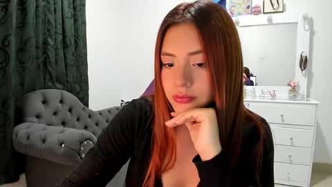 Nathalia online show from April 28, 2026, 4:06 am