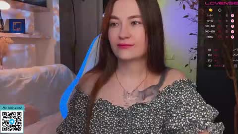 Mia with a big heart  online show from October 21, 2025, 11:11 am