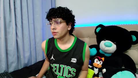 Nicolas online show from December 16, 2024, 1:10 am