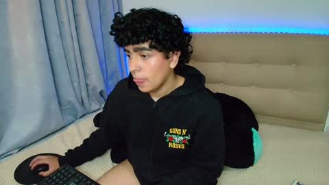 Nicolas online show from December 27, 2024, 10:59 pm