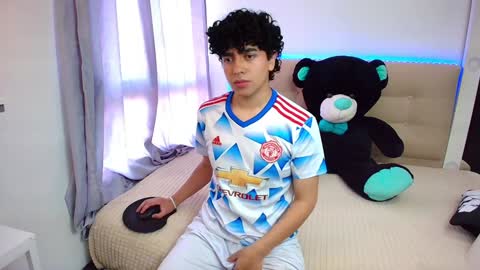 Nicolas online show from January 4, 2025, 8:16 pm