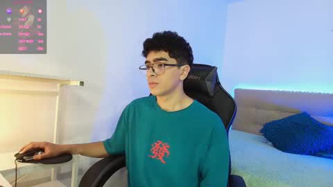 Nicolas online show from November 16, 2025, 3:12 am