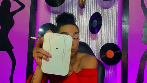 Snapshot of _nickyminach chatting on April 7, 2026, 8:20 pm Nicky Please help me with your thumbs up its importan online show from April 7, 2026, 8:20 pm