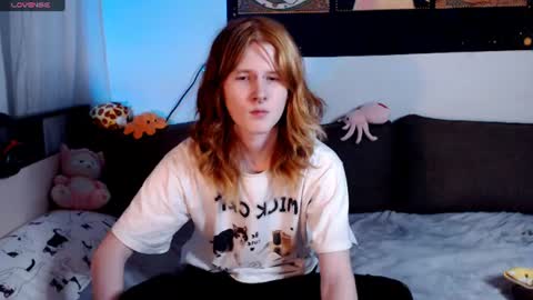 Snapshot of _nicole_meow_ chatting on July 18, 2026, 6:56 pm Nicole online show from July 18, 2026, 6:56 pm