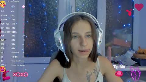 Snapshot of _nika_kik chatting on September 10, 2025, 6:30 pm Nika online show from September 10, 2025, 6:30 pm