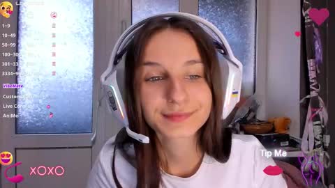 Snapshot of _nika_kik chatting on September 15, 2025, 3:23 pm Nika online show from September 15, 2025, 3:23 pm