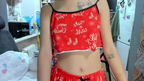 Snapshot of _nika_kik chatting on December 1, 2025, 5:07 pm Nika online show from December 1, 2025, 5:07 pm