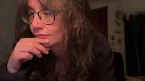 Snapshot of _nyxo chatting on April 7, 2026, 11:26 pm Mila online show from April 7, 2026, 11:26 pm