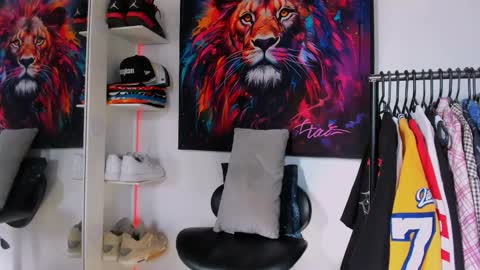 Kevin  online show from November 22, 2025, 7:13 pm