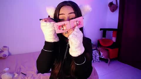 Paris online show from April 18, 2026, 10:21 pm