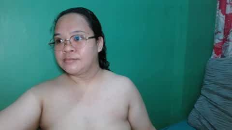 Pinaylovelybum online show from May 20, 2026, 8:31 am