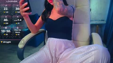 Ilona online show from April 7, 2026, 10:48 am