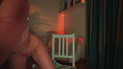 Eva online show from January 7, 2025, 3:03 am