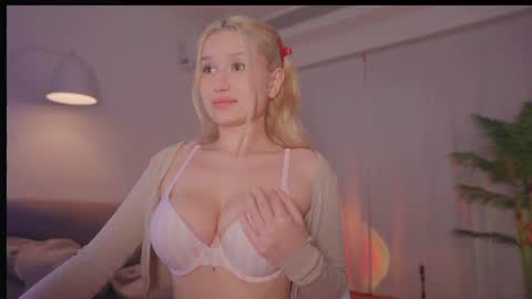 Snapshot of _protea chatting on July 22, 2026, 8:44 pm Eva online show from July 22, 2026, 8:44 pm