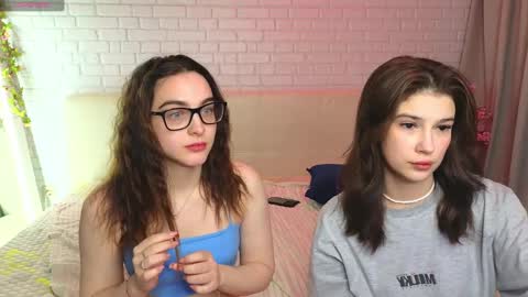 Merlizz Eva Jane Mila Nicole  left to right  online show from March 3, 2025, 11:55 am