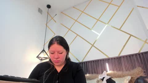 Snapshot of _rebecca1 chatting on January 7, 2026, 2:41 pm rebecca online show from January 7, 2026, 2:41 pm