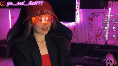 -RED HAT- online show from April 18, 2026, 7:07 pm