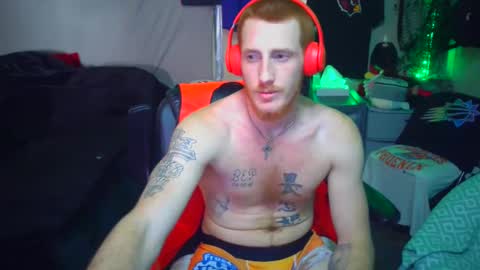 Snapshot of _redxxx chatting on December 25, 2024, 9:43 pm REDxxx online show from December 25, 2024, 9:43 pm