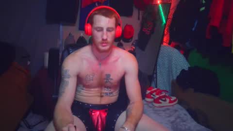 Snapshot of _redxxx chatting on January 6, 2025, 12:02 pm REDxxx online show from January 6, 2025, 12:02 pm