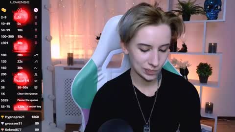 Snapshot of _rein_ramm chatting on May 31, 2026, 6:20 pm Rein online show from May 31, 2026, 6:20 pm