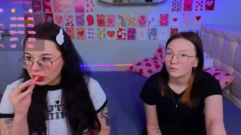 Snapshot of _reverse_gang_ chatting on February 27, 2025, 6:09 pm LISSAPVT IS OPEN online show from February 27, 2025, 6:09 pm