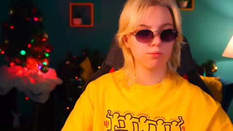 Rock stone online show from December 24, 2024, 4:11 am