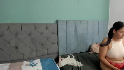 _samantha_fox19 online show from August 6, 2026, 3:58 pm