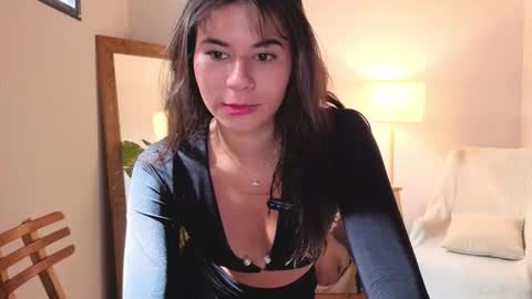 Snapshot of _samycute chatting on November 18, 2025, 2:43 pm Samy. online show from November 18, 2025, 2:43 pm