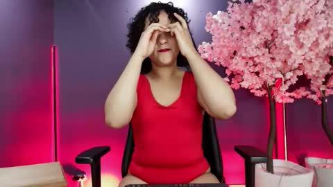 Sara online show from November 15, 2025, 1:07 pm