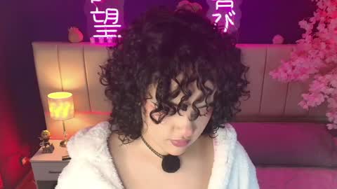 Sara online show from April 21, 2026, 3:46 am