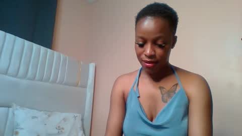 _sassydiva_ online show from November 29, 2025, 12:41 pm