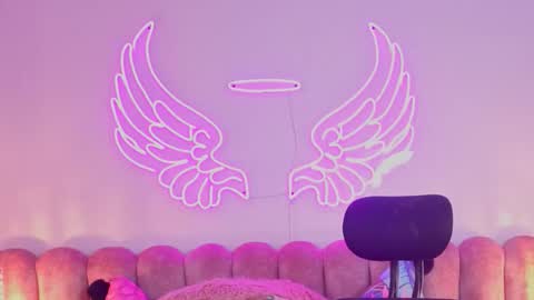 Scarlett online show from September 16, 2025, 9:21 am