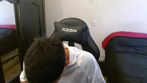 SCHNEIDER online show from September 13, 2025, 4:51 pm