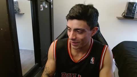 SCHNEIDER online show from February 22, 2026, 7:45 pm