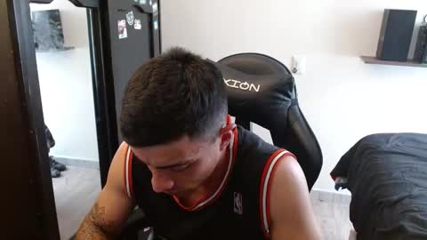 SCHNEIDER online show from March 8, 2026, 7:17 pm