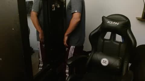 SCHNEIDER online show from March 9, 2026, 10:47 pm