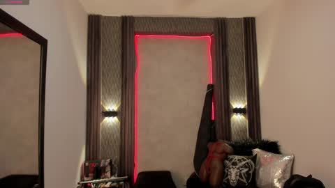 Selene online show from January 22, 2025, 4:55 pm