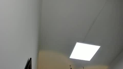 Selene online show from February 9, 2026, 1:20 am