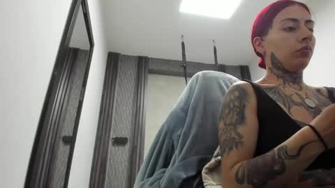 Selene online show from May 29, 2026, 1:36 am