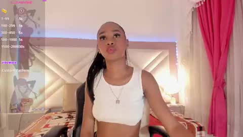 Snapshot of _shayra_ chatting on July 29, 2026, 1:53 pm Shayra online show from July 29, 2026, 1:53 pm