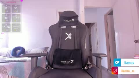 Snapshot of _simoonn_ chatting on May 26, 2026, 5:09 pm Liam modelo independiente online show from May 26, 2026, 5:09 pm