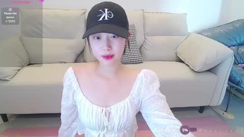 winni online show from September 30, 2025, 7:57 am