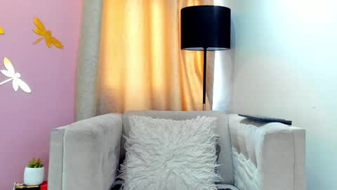 Snapshot of _sofia_cruz chatting on March 1, 2025, 6:21 pm 640 200 online show from March 1, 2025, 6:21 pm