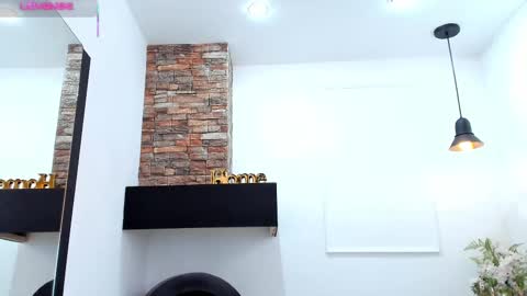 Snapshot of _sofia_cruz chatting on September 20, 2025, 7:26 pm 640 200 online show from September 20, 2025, 7:26 pm